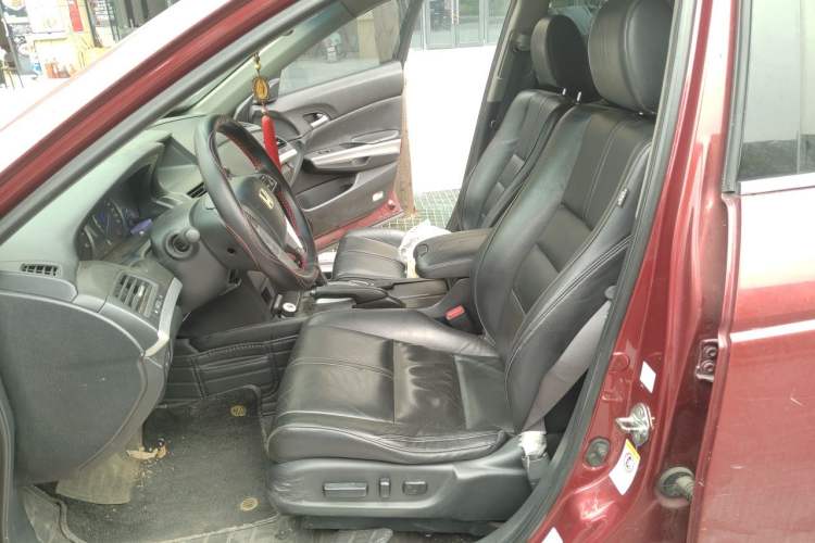 Used Honda Crosstour 2012 2.4L Luxury Edition Left Front Seat