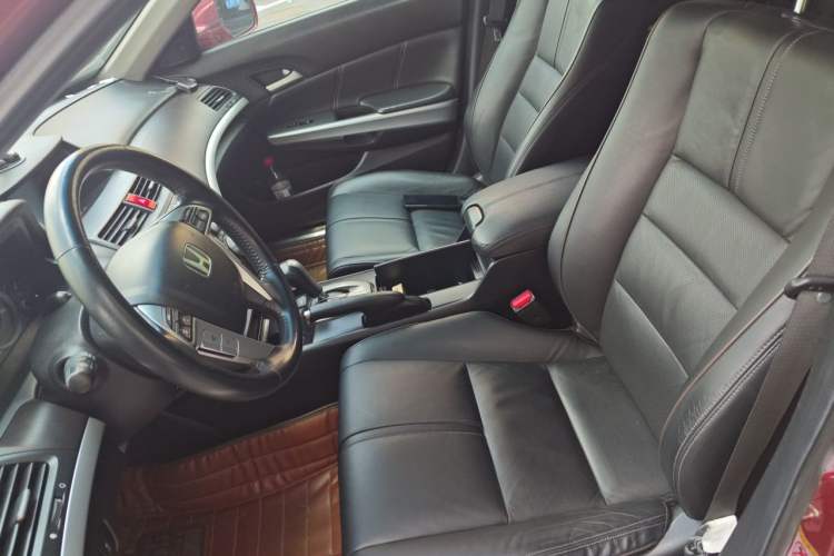 Used Honda Crosstour 2012 2.4L Prestige Edition Left Front Seat