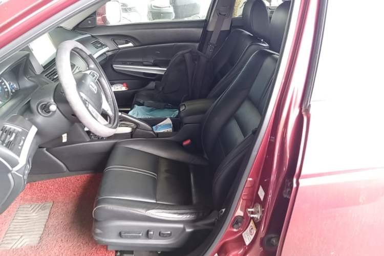 Used Honda Crosstour 2012 2.4L Luxury Edition Left Front Seat