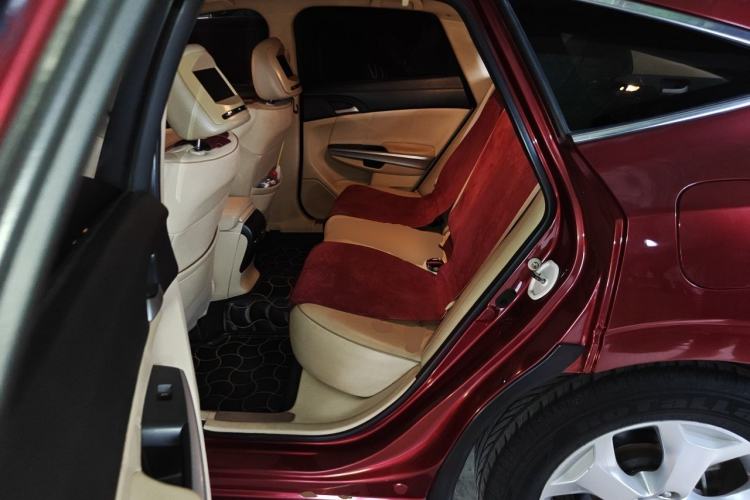 Used Honda Crosstour 2012 2.4L Luxury Edition Left Rear Seat