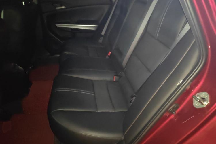 Used Honda Crosstour 2012 2.4L Luxury Edition Left Rear Seat