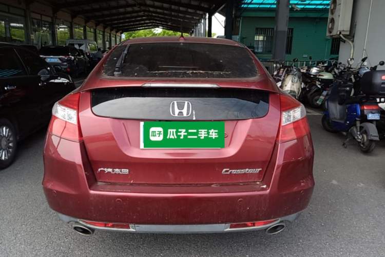 Used Honda Crosstour 2012 2.4L Luxury Edition Rear