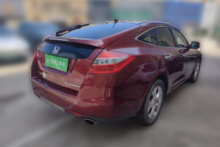 Used Honda Crosstour 2012 2.4L Luxury Edition Rear Right 45 Deg
