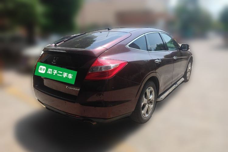 Used Honda Crosstour 2012 2.4L Luxury Edition Rear Right 45 Deg