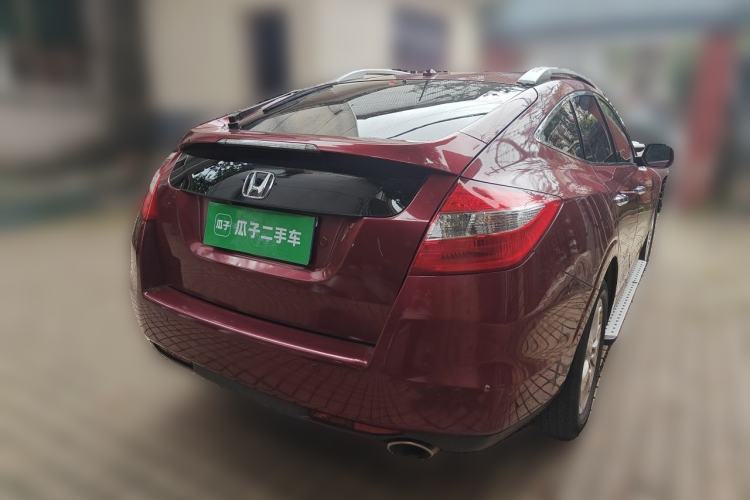 Used Honda Crosstour 2012 2.4L Luxury Edition Rear Right 45 Deg
