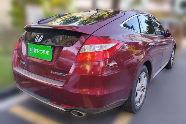 Used Honda Crosstour 2012 2.4L Luxury Edition Rear Right 45 Deg