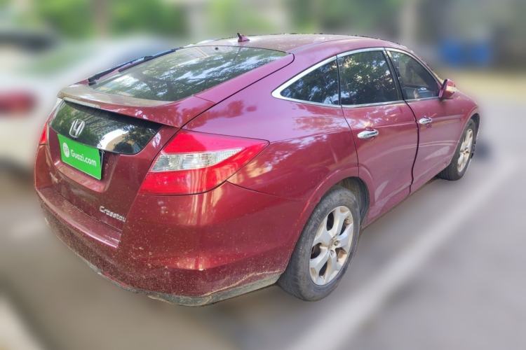 Used Honda Crosstour 2012 2.4L Luxury Edition Rear Right 45 Deg