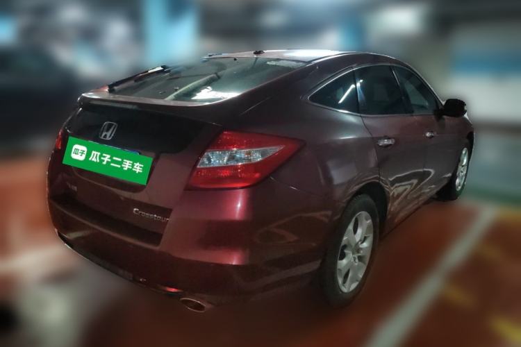Used Honda Crosstour 2012 2.4L Luxury Edition Rear Right 45 Deg