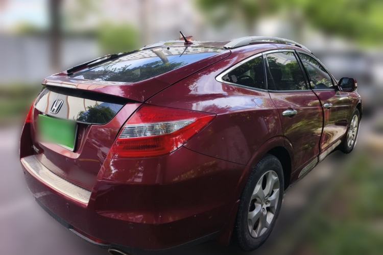 Used Honda Crosstour 2012 2.4L Luxury Edition Rear Right 45 Deg