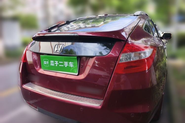 Used Honda Crosstour 2012 2.4L Luxury Edition Rear