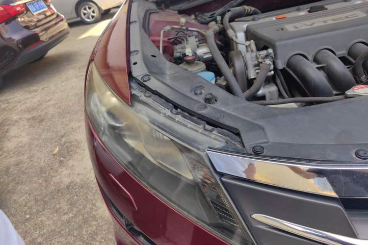 Used Honda Crosstour 2012 2.4L Luxury Edition Right Front Headlight