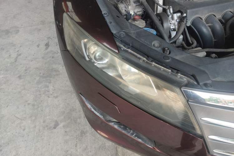 Used Honda Crosstour 2012 2.4L Luxury Edition Right Front Headlight