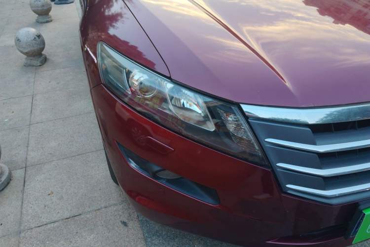 Used Honda Crosstour 2012 2.4L Luxury Edition Right Front Headlight