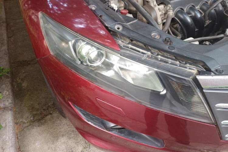 Used Honda Crosstour 2012 2.4L Luxury Edition Right Front Headlight