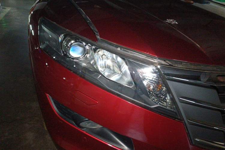 Used Honda Crosstour 2012 2.4L Luxury Edition Right Front Headlight