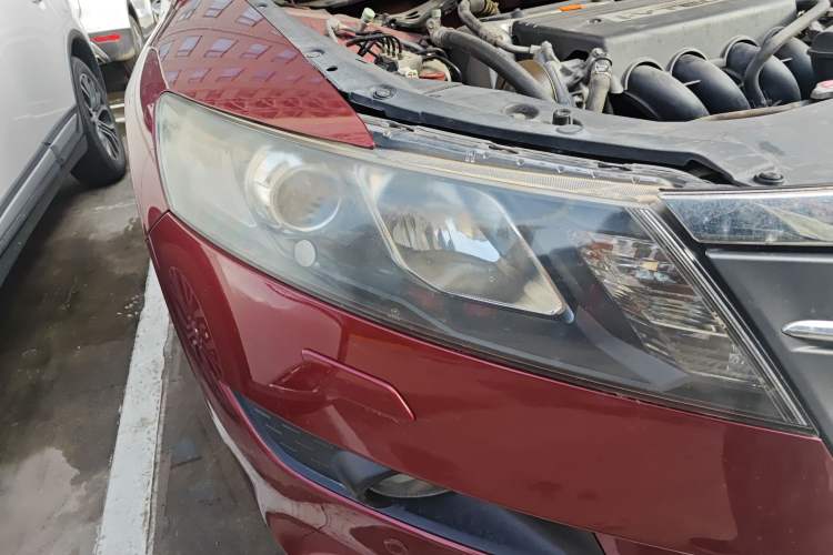 Used Honda Crosstour 2012 2.4L Prestige Edition Right Front Headlight