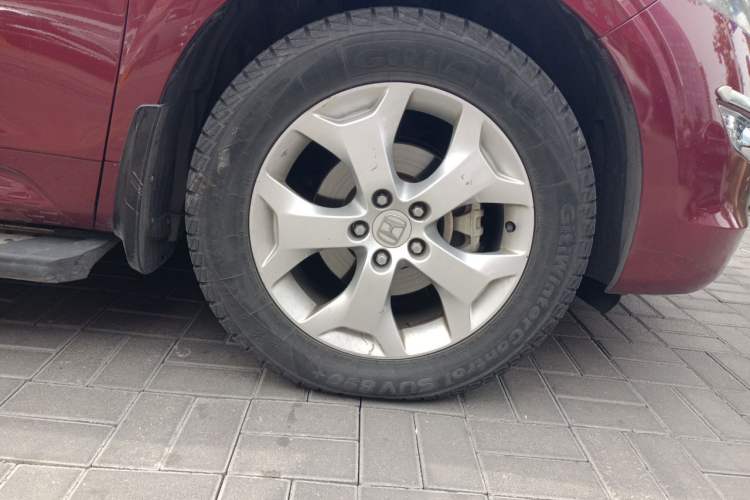 Used Honda Crosstour 2012 2.4L Prestige Edition Right Front Wheel Hub