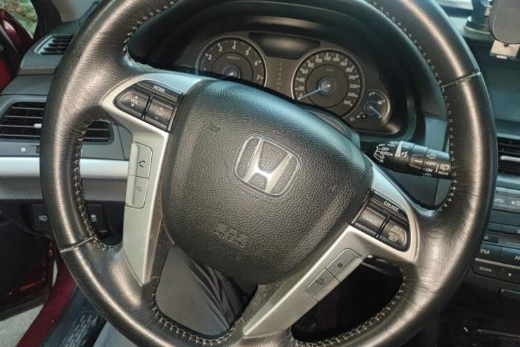 Used Honda Crosstour 2012 2.4L Luxury Edition Steering Wheel