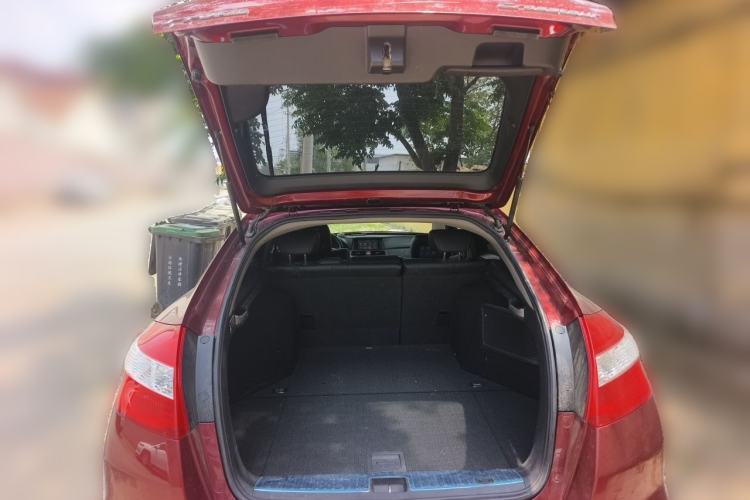 Used Honda Crosstour 2012 2.4L Luxury Edition Trunk