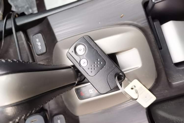 Used Honda Crosstour 2012 2.4L Luxury Edition Vehicle Key
