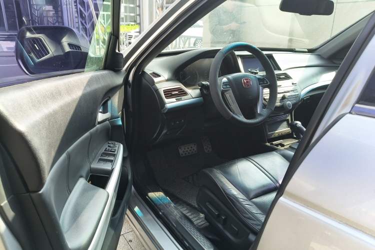 Used Honda Crosstour 2012 2.4L Luxury Edition Driver Seat