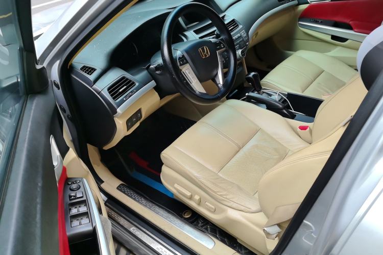 Used Honda Crosstour 2012 2.4L Prestige Edition Driver Seat