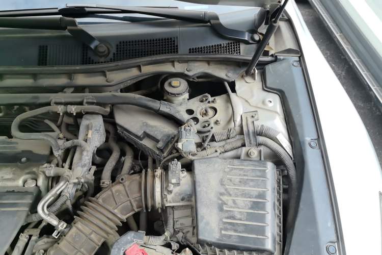 Used Honda Crosstour 2012 2.4L Prestige Edition Engine Bay Left