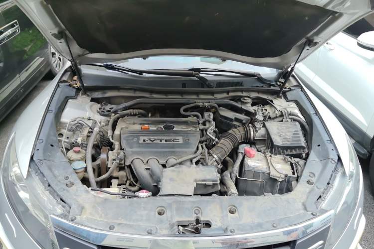 Used Honda Crosstour 2012 2.4L Prestige Edition Engine Bay