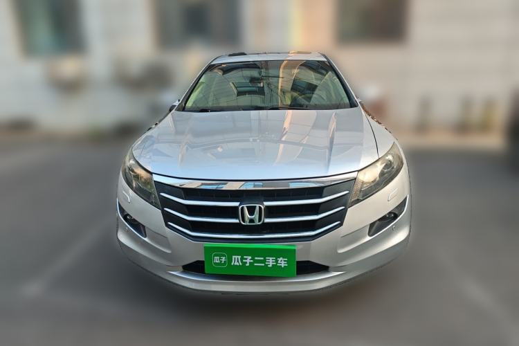 Used Honda Crosstour 2012 2.4L Luxury Edition Front