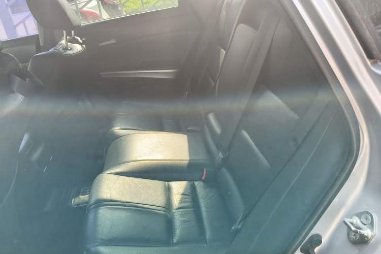 Used Honda Crosstour 2012 2.4L Luxury Edition Left Rear Seat