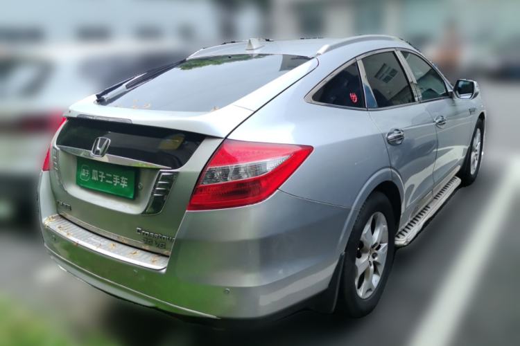 Used Honda Crosstour 2012 2.4L Prestige Edition Rear Right 45 Deg