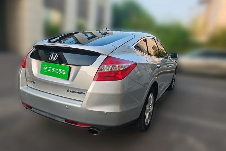 Used Honda Crosstour 2012 2.4L Luxury Edition Rear Right 45 Deg