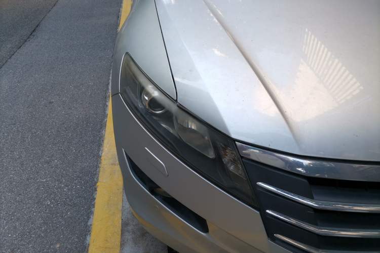 Used Honda Crosstour 2012 2.4L Prestige Edition Right Front Headlight