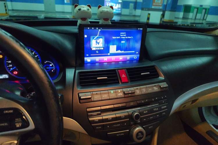 Used Honda Crosstour 2012 2.4L Luxury Edition Audio And AC Panel