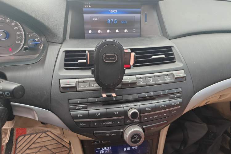 Used Honda Crosstour 2012 2.4L Luxury Edition Audio And AC Panel