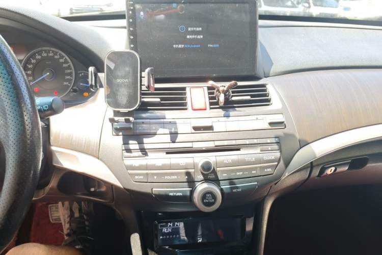 Used Honda Crosstour 2012 2.4L Luxury Edition Audio And AC Panel
