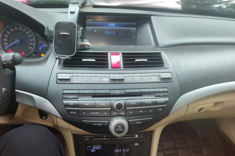 Used Honda Crosstour 2012 2.4L Luxury Edition Audio And AC Panel