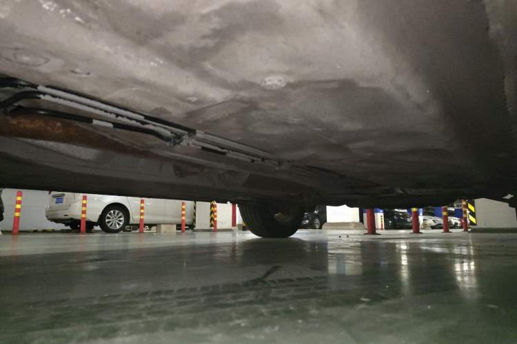 Used Honda Crosstour 2012 2.4L Luxury Edition Chassis Front Left