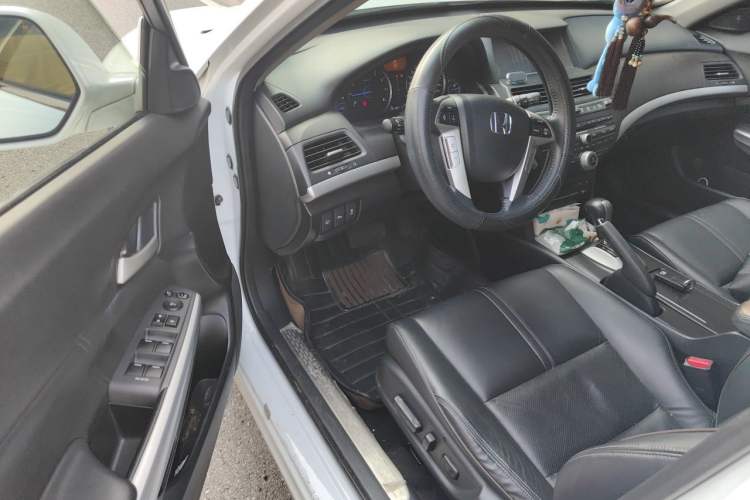Used Honda Crosstour 2012 2.4L Luxury Edition Driver Seat