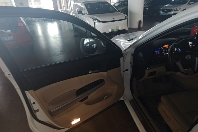 Used Honda Crosstour 2012 2.4L Luxury Edition Driver Seat
