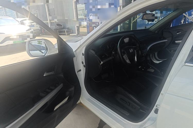 Used Honda Crosstour 2012 2.4L Luxury Edition Driver Seat