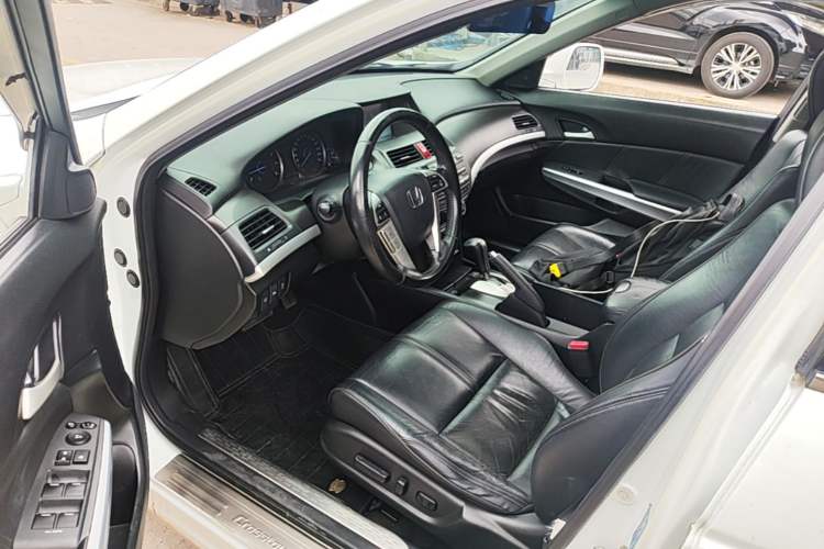 Used Honda Crosstour 2012 2.4L Luxury Edition Driver Seat