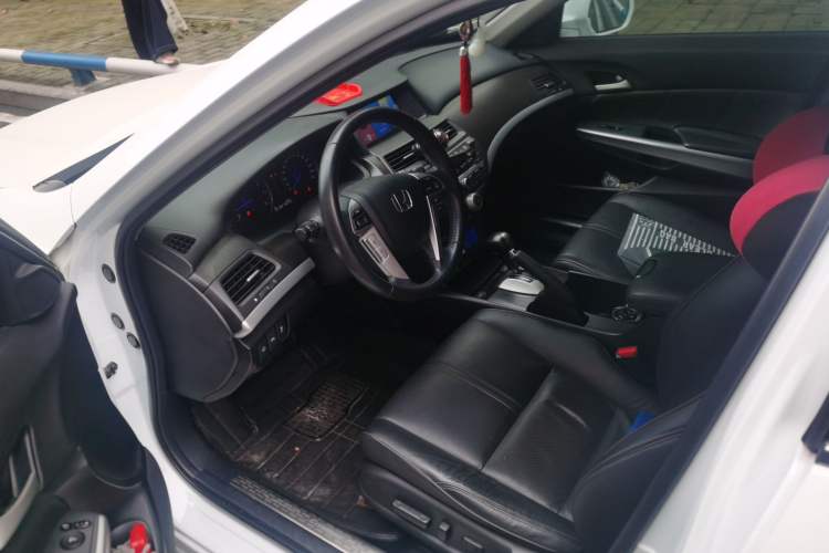 Used Honda Crosstour 2012 2.4L Luxury Edition Driver Seat