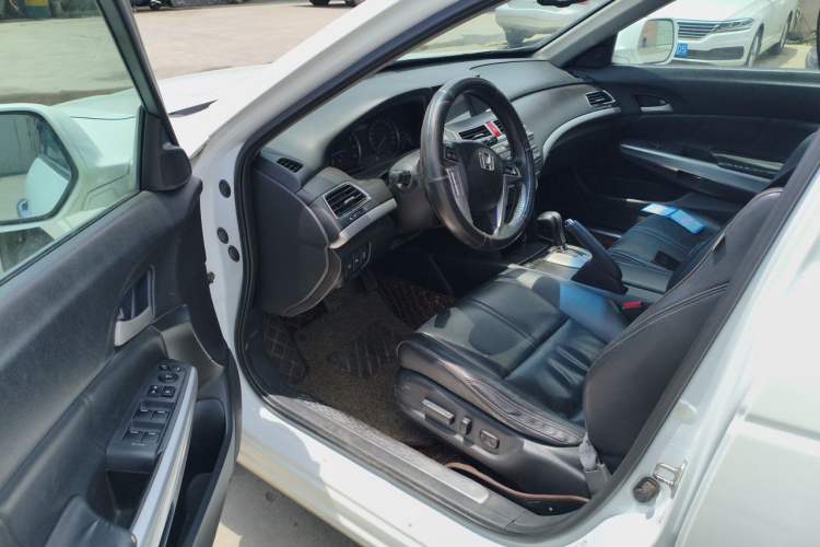 Used Honda Crosstour 2012 2.4L Luxury Edition Driver Seat
