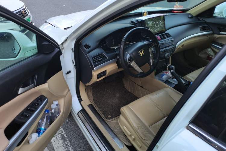 Used Honda Crosstour 2012 2.4L Luxury Edition Driver Seat