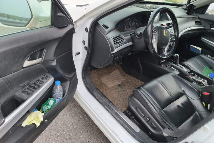 Used Honda Crosstour 2012 2.4L Luxury Edition Driver Seat