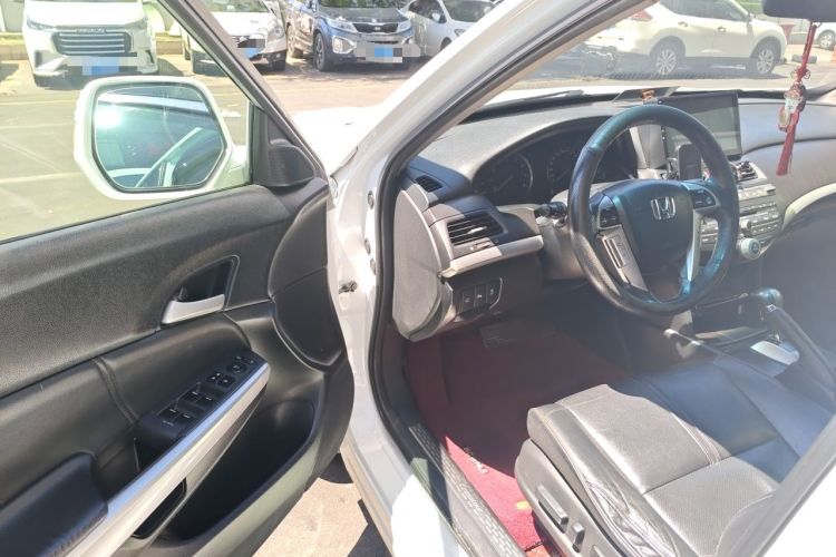 Used Honda Crosstour 2012 2.4L Luxury Edition Driver Seat