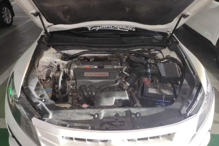 Used Honda Crosstour 2012 2.4L Prestige Edition Engine Bay