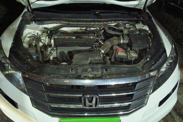 Used Honda Crosstour 2012 2.4L Luxury Edition Engine Bay