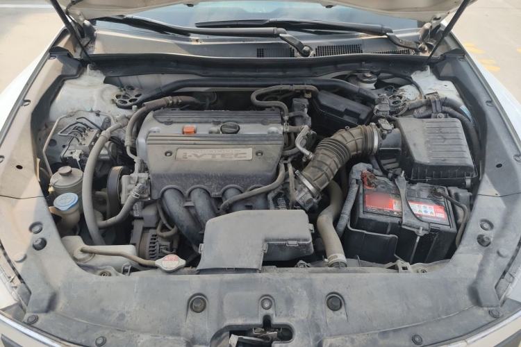 Used Honda Crosstour 2012 2.4L Luxury Edition Engine Bay